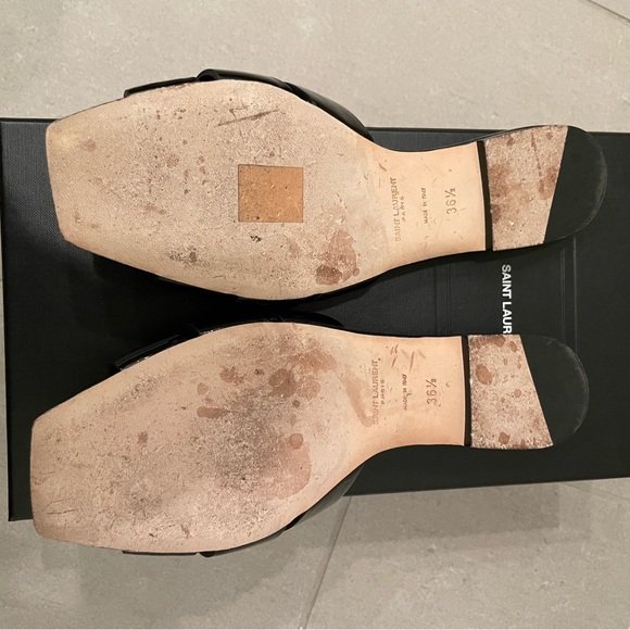 Saint Laurent Tribute Flat Mules in Patent Leather - Picture 4 of 5